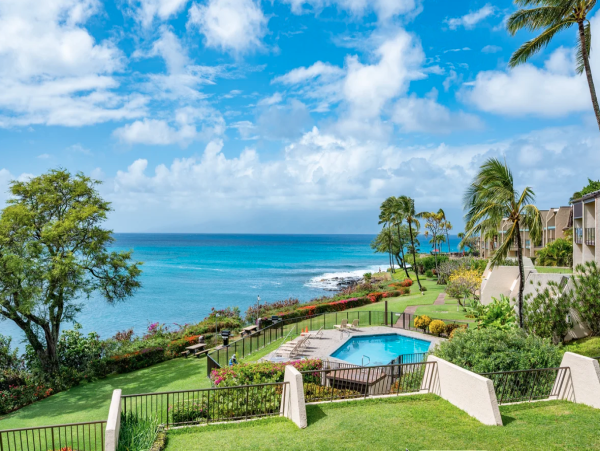 Luxury Maui Retreat in Kahana - Perfect for Large Groups